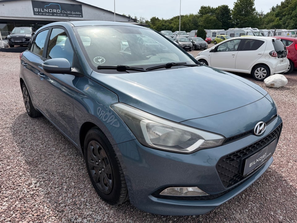 Hyundai i20 1,25 Fresh 5d