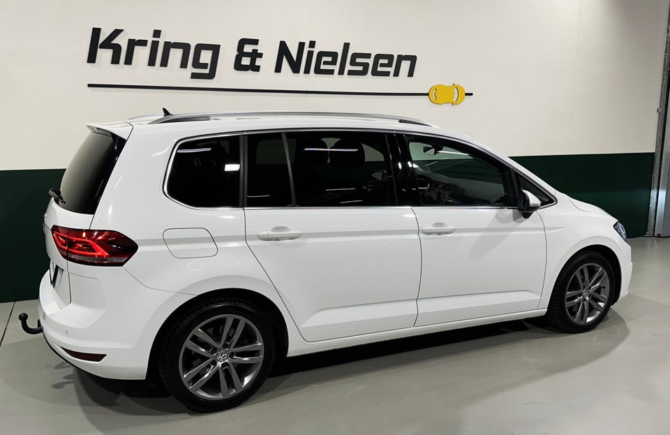 VW Touran 2,0 TDi 190 Highline DSG 5d
