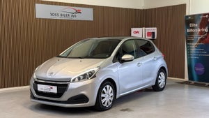 Peugeot 208, modelår 2016, 151,000 km