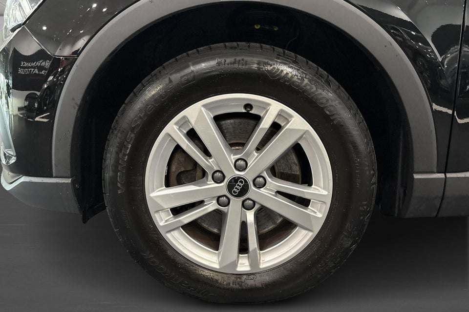 Audi Q3 45 TFSi e Attitude plus S-tr. 5d