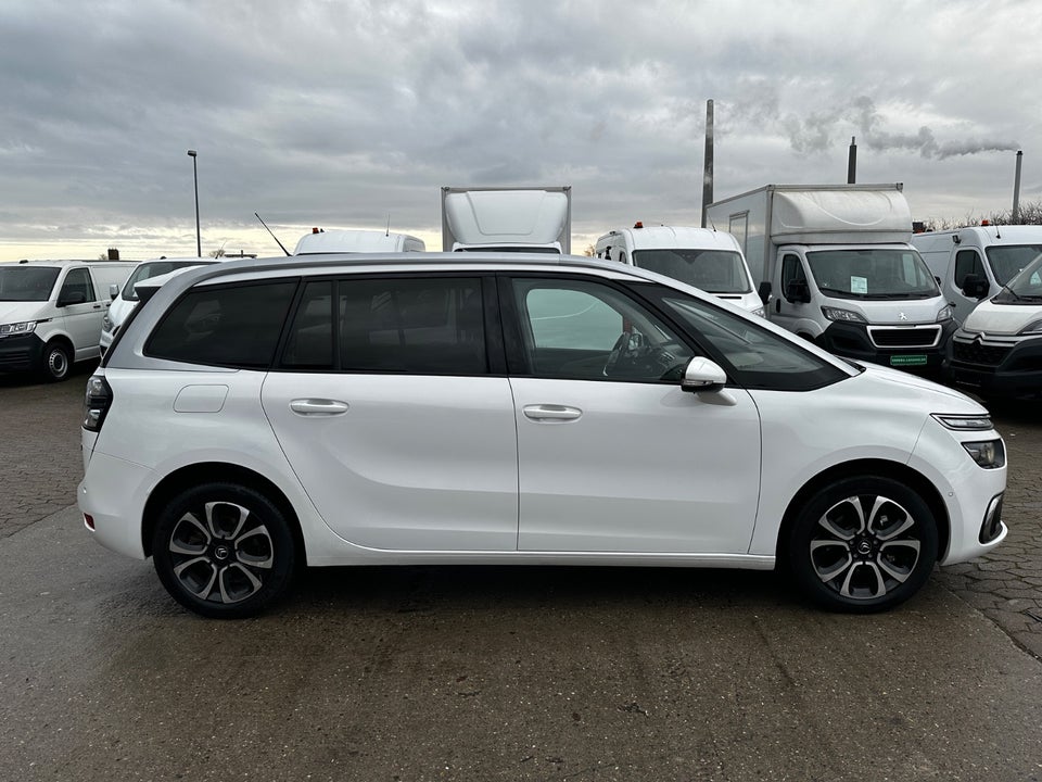 Citroën Grand C4 SpaceTourer 1,5 BlueHDi 130 Intensive+ EAT8 Van 5d