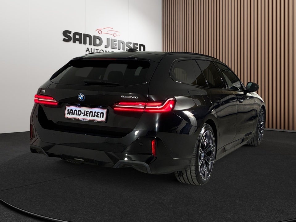 BMW i5 eDrive40 Touring M-Sport 5d