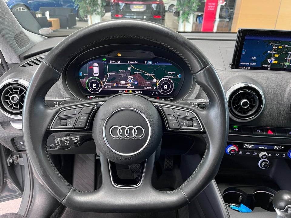 Audi A3 1,4 e-tron Sportback S-tr. 5d