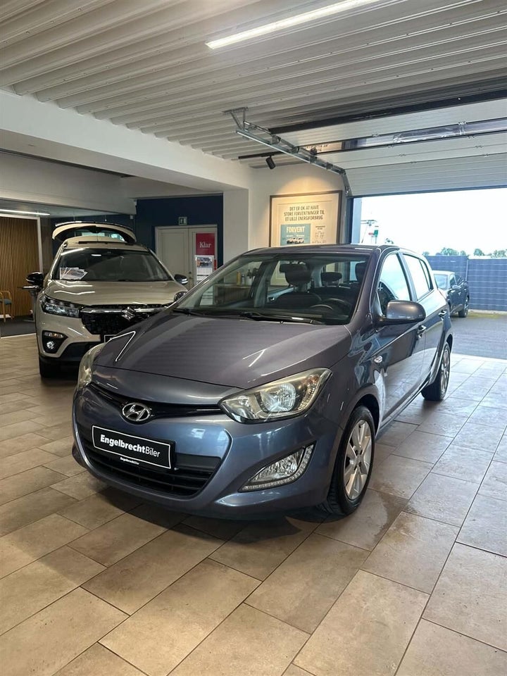 Hyundai i20 1,25 Classic XTR 5d