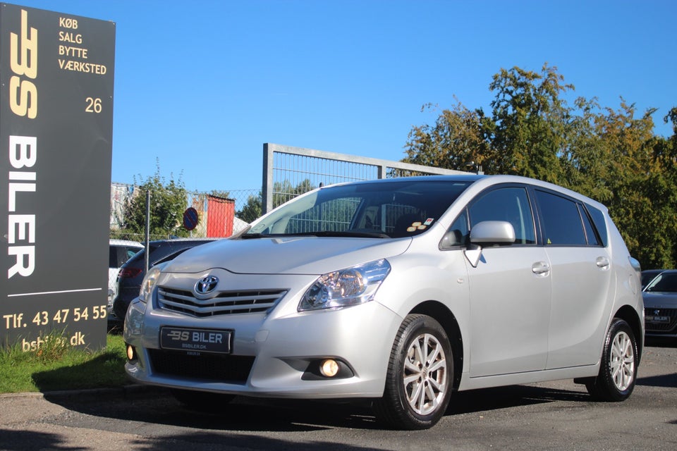 Toyota Verso 1,8 TX 7prs 5d