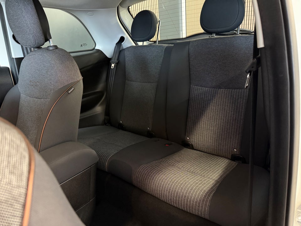 Fiat 500e 42 Icon 3d