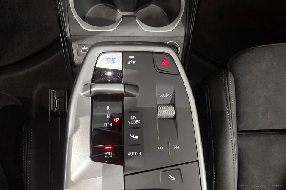 BMW iX1 eDrive20 M-Sport Pro 5d