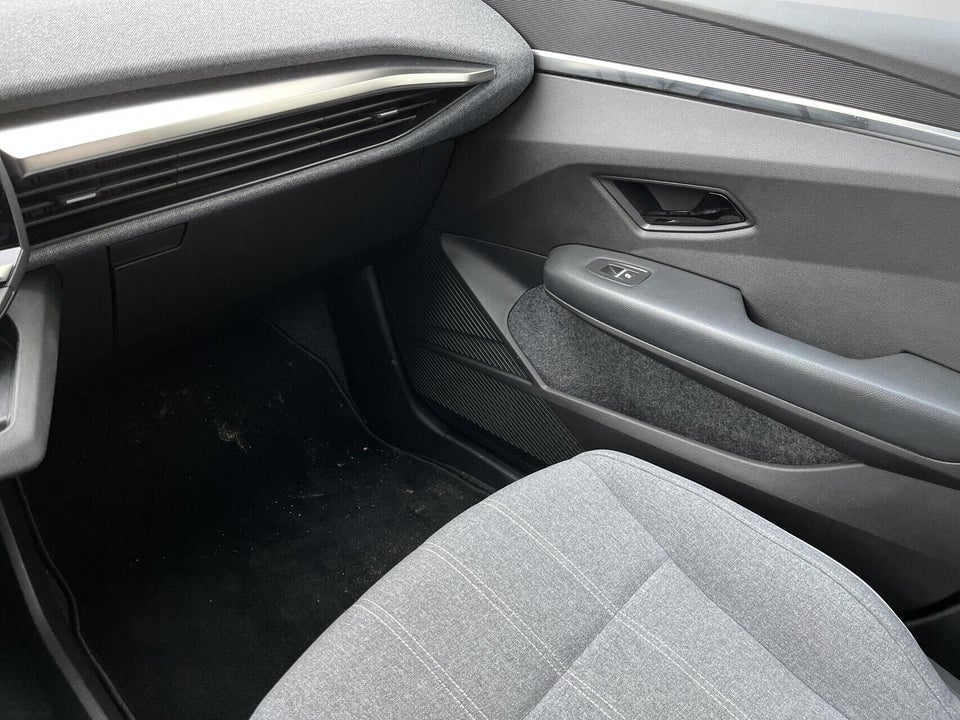 Renault Megane E-Tech 40 Equilibre 5d