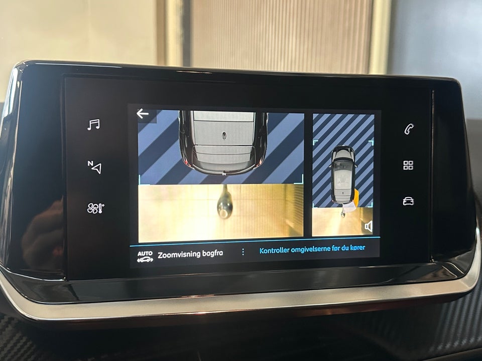 Peugeot 208 1,2 PureTech 100 Selection Sport 5d