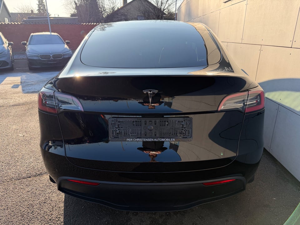 Tesla Model Y RWD 5d