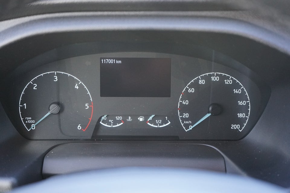 Ford Transit Custom 300 L2 2,0 TDCi 170 Trend