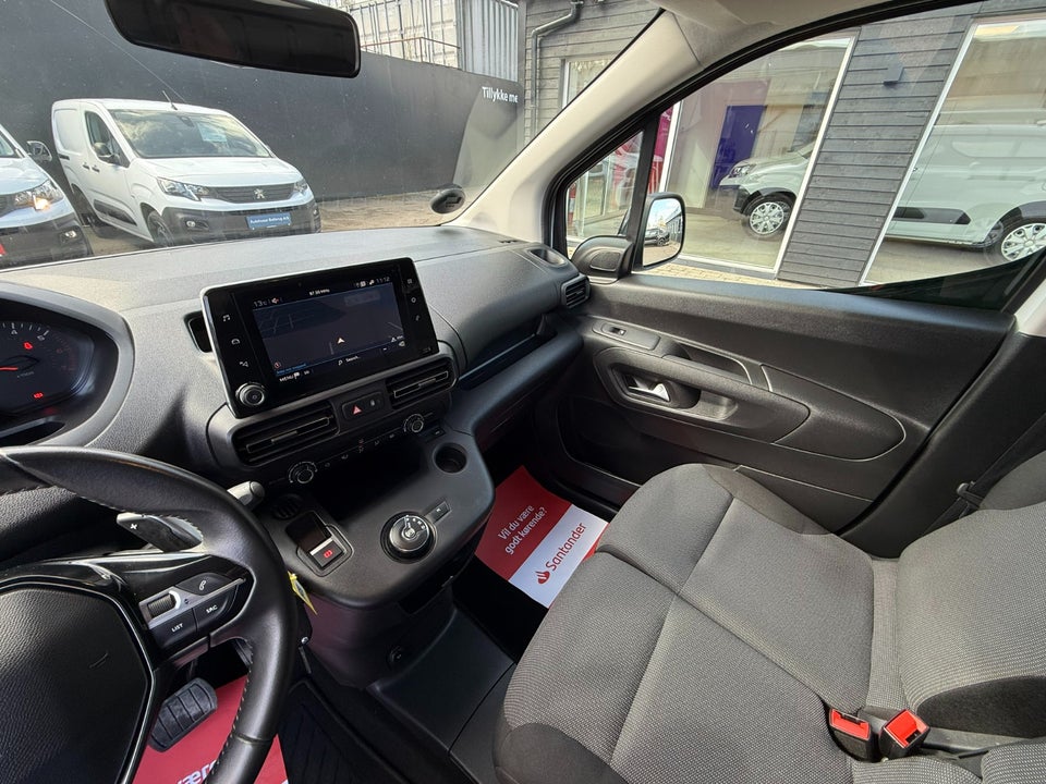 Peugeot Partner 1,5 BlueHDi 130 L2V2 Ultimate EAT8 Van