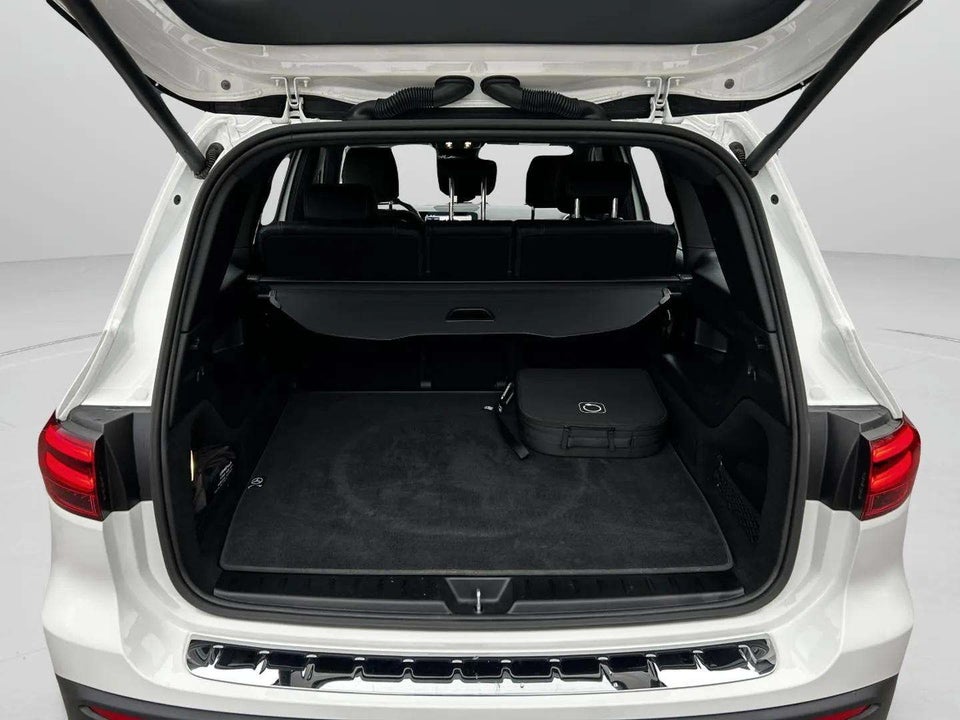 Mercedes EQB250+ Progressive 5d