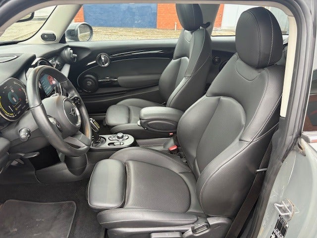 MINI Cooper SE Edition Premium Plus 3d