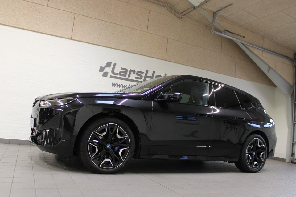 BMW iX xDrive40 Sport 5d
