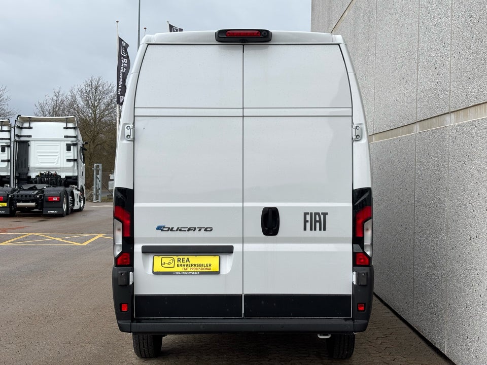 Fiat E-Ducato 42 Maxi 110 L4H3 Pro Kassevogn