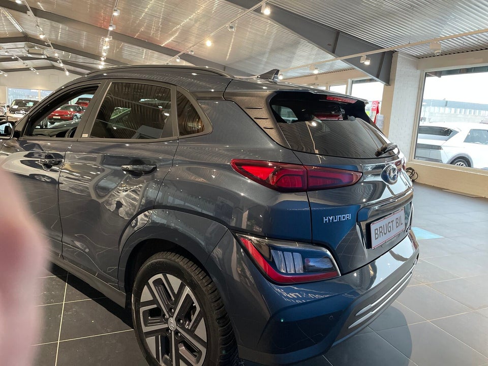 Hyundai Kona 64 EV Ultimate 5d