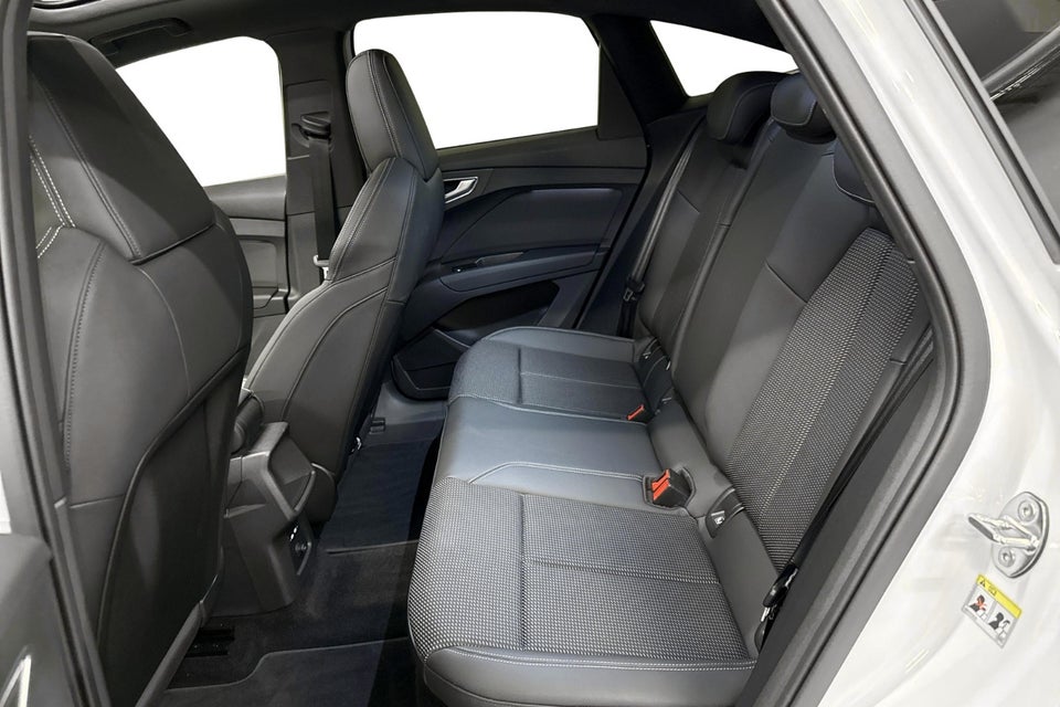 Audi Q4 e-tron 45 Progress Sportback 5d