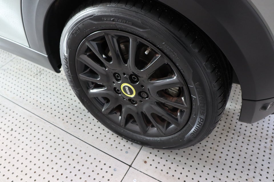 MINI Cooper SE Edition Premium Plus 3d