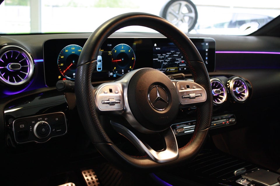 Mercedes A180 d 1,5 Advantage AMG aut. 4d