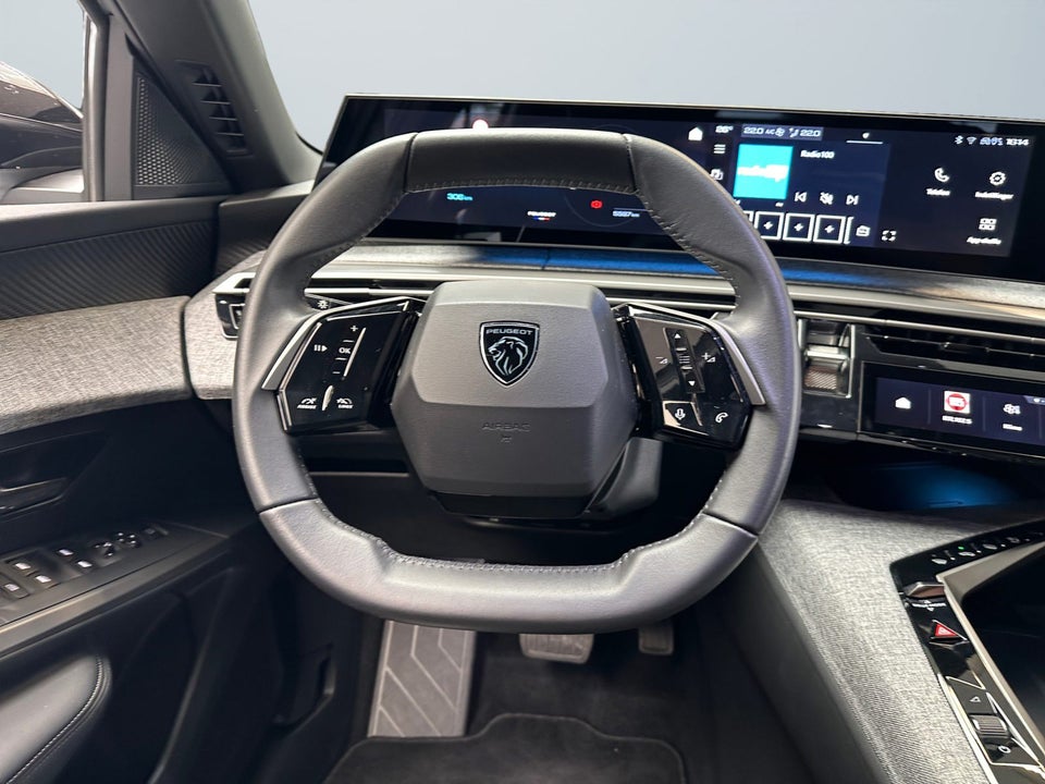 Peugeot e-3008 77 Allure 5d