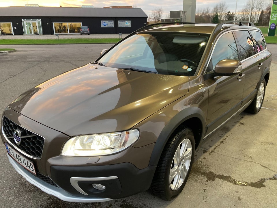 Volvo XC70 2,0 D4 181 Summum aut. 5d