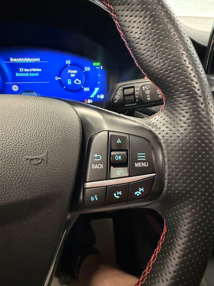 Ford Kuga 2,5 PHEV ST-Line X CVT 5d