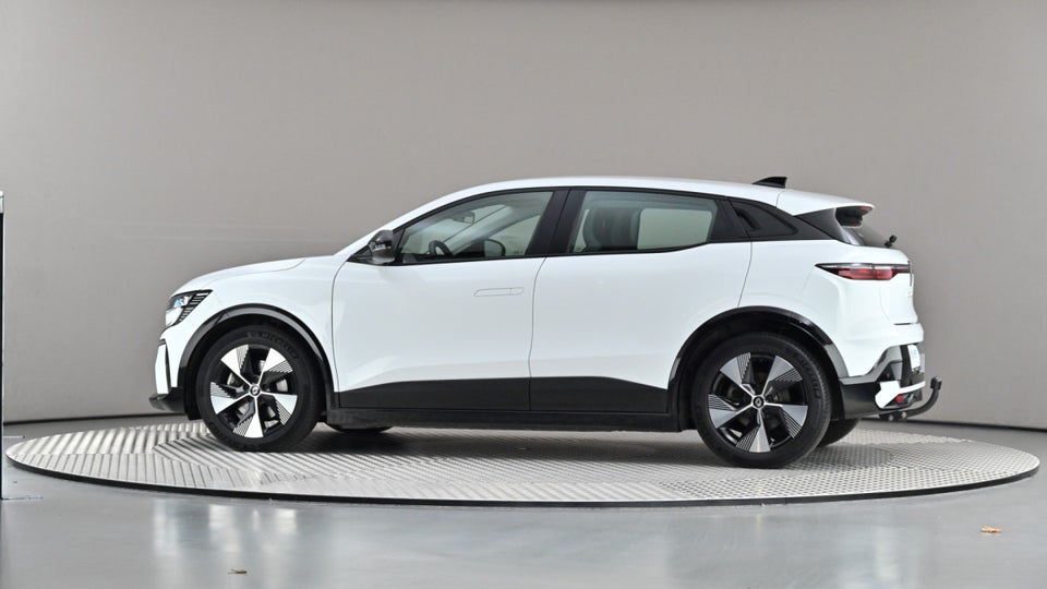 Renault Megane E-Tech 60 Equilibre 5d