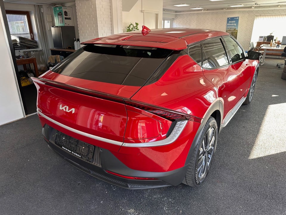 Kia EV6 58 Standard Range Upgrade 5d