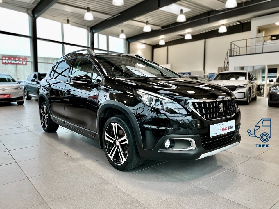 Peugeot 2008 1,2 PureTech 130 Allure Sky 5d