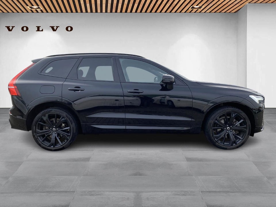 Volvo XC60 2,0 T6 ReCharge Black Edition aut. AWD 5d