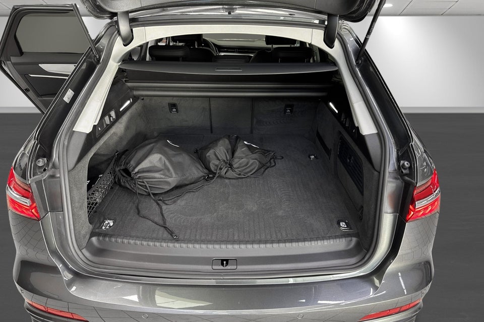 Audi A6 55 TFSi e Sport Prestige Avant quattro S-tr. 5d
