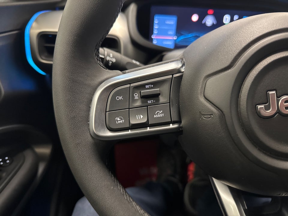 Jeep Avenger 54 Summit 5d