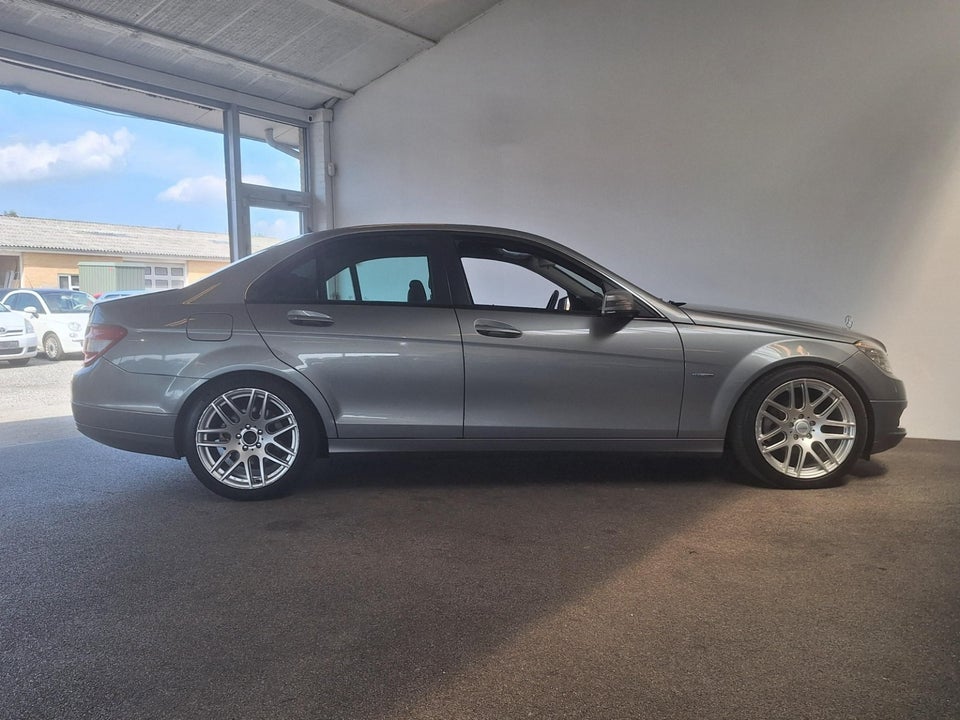 Mercedes C200 2,2 CDi Classic aut. BE 4d