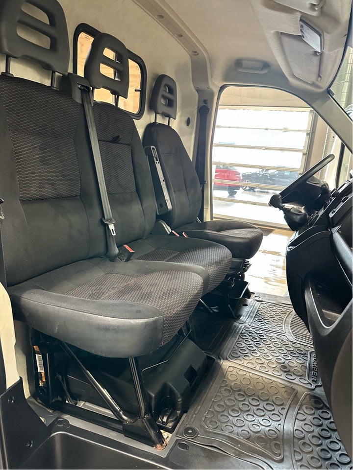 Citroën Jumper 33 2,0 BlueHDi 160 Kassevogn L2H2