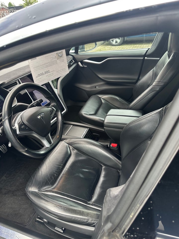 Tesla Model S P85D 5d