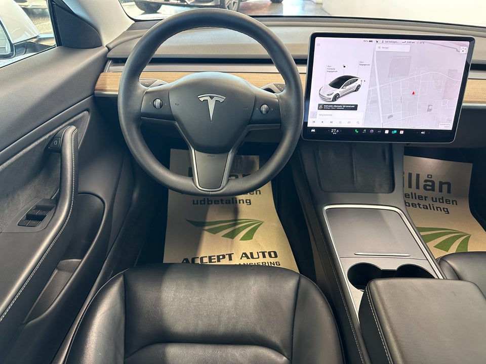 Tesla Model 3 Long Range AWD 4d