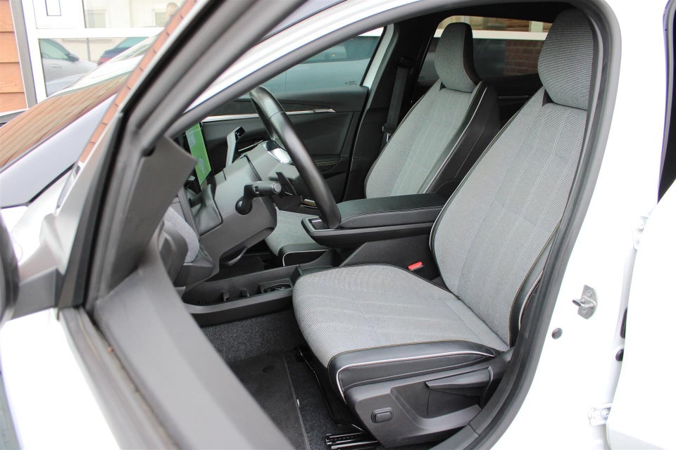 Renault Megane E-Tech 60 Techno 5d