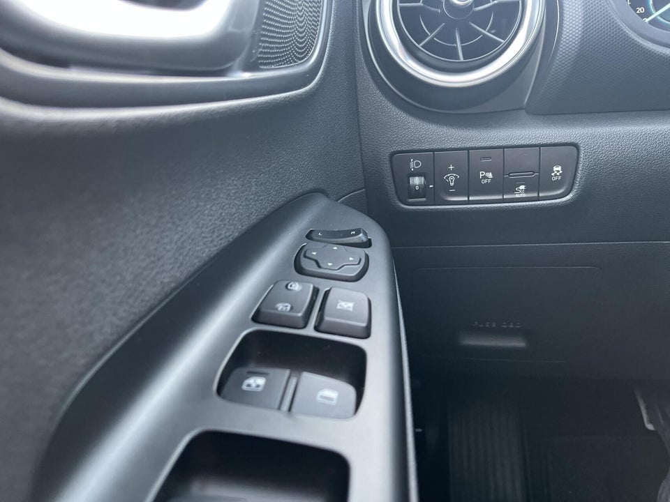 Hyundai Kona 39 EV Select 5d