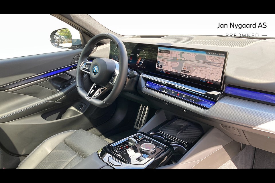 BMW i5 eDrive40 M-Sport 4d