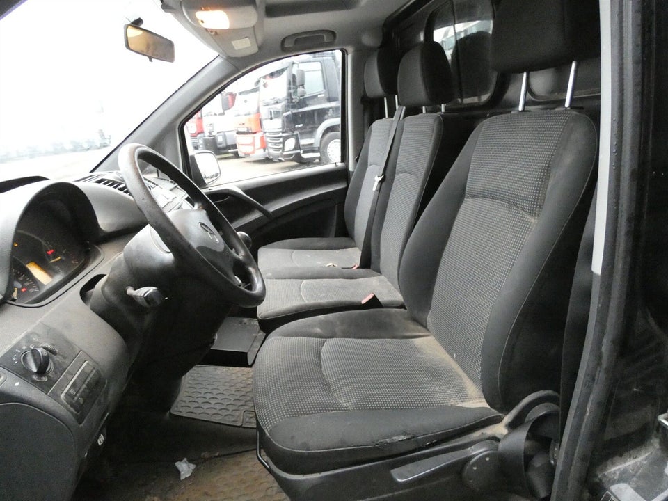 Mercedes Vito 113 2,2 CDi Standard L 4d