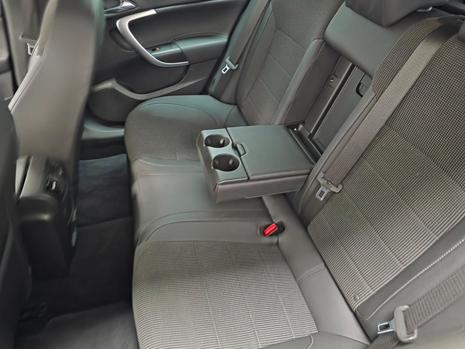 Opel Insignia 2,0 CDTi 160 Cosmo Sports Tourer eco 5d