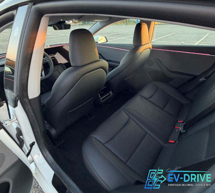 Tesla Model 3 RWD 4d