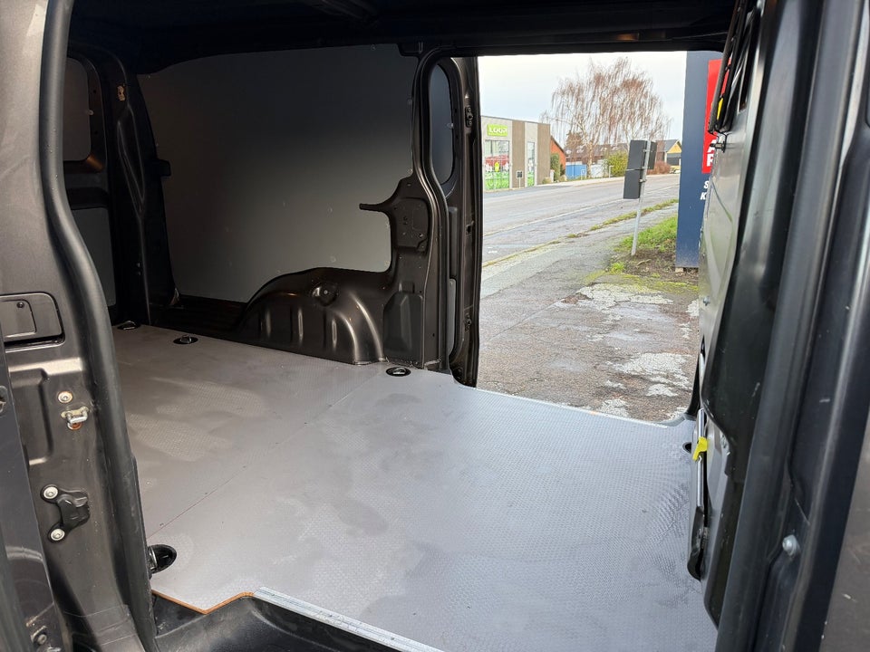 Peugeot Expert 2,0 BlueHDi 177 L3 Premium EAT8 Van