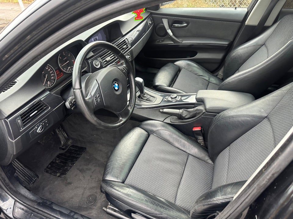 BMW 320d 2,0 Touring Steptr. 5d