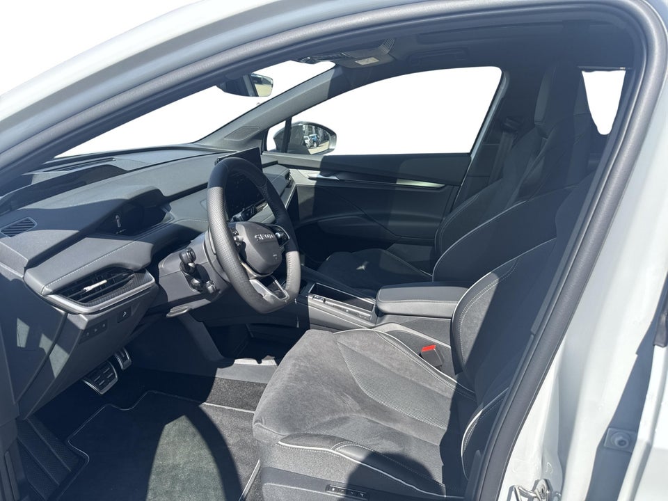 Skoda Enyaq 85 iV Sportline Advanced 5d