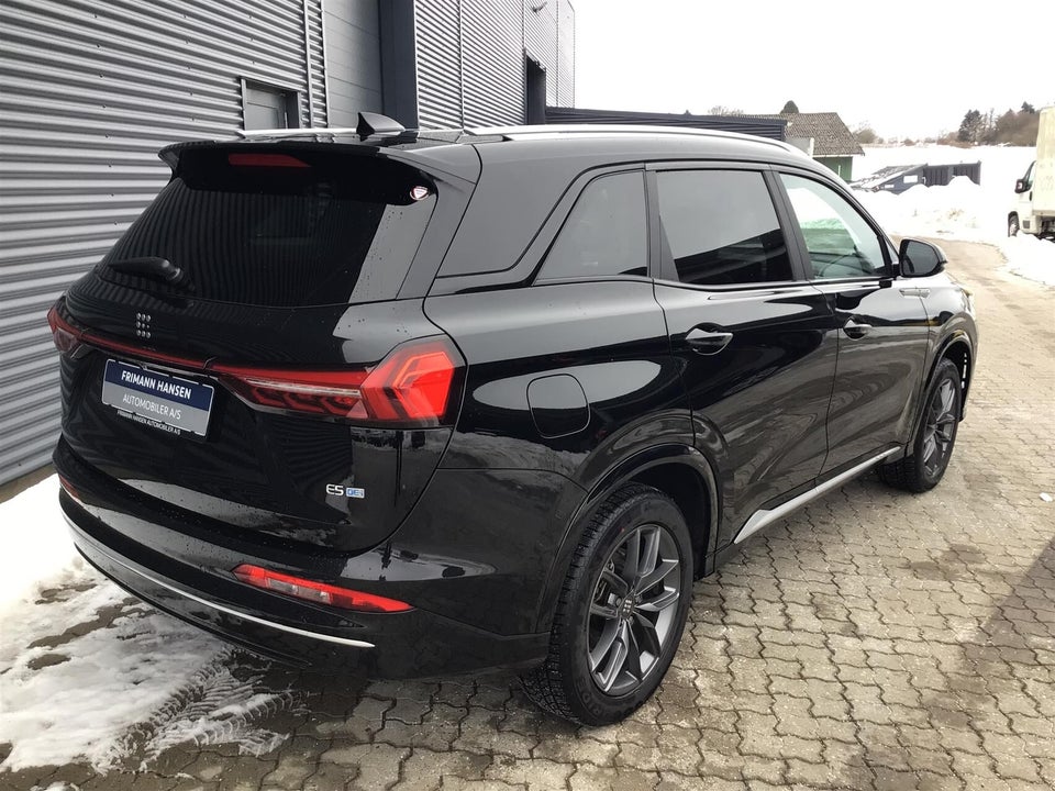 Navor E5 1,5 PHEV Rock 5d