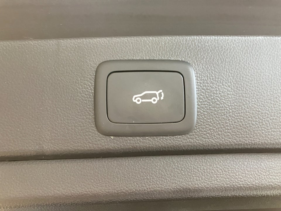 MG Marvel R Performance 5d