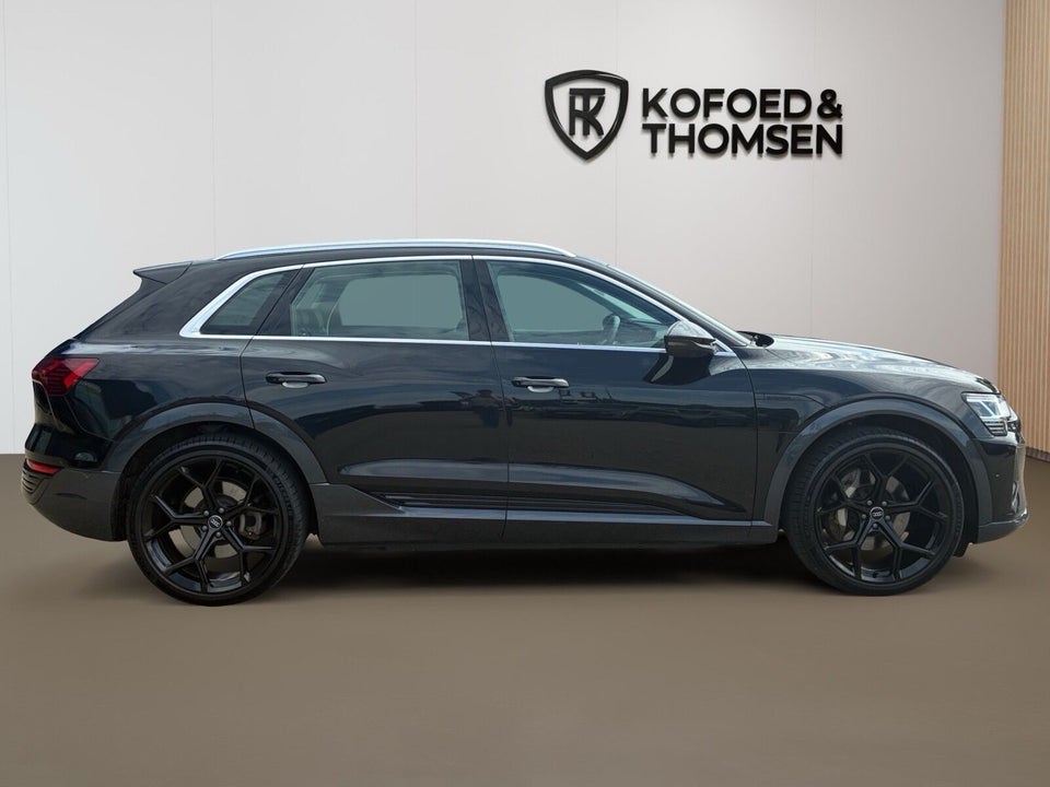 Audi Q8 e-tron 50 Prestige quattro 5d