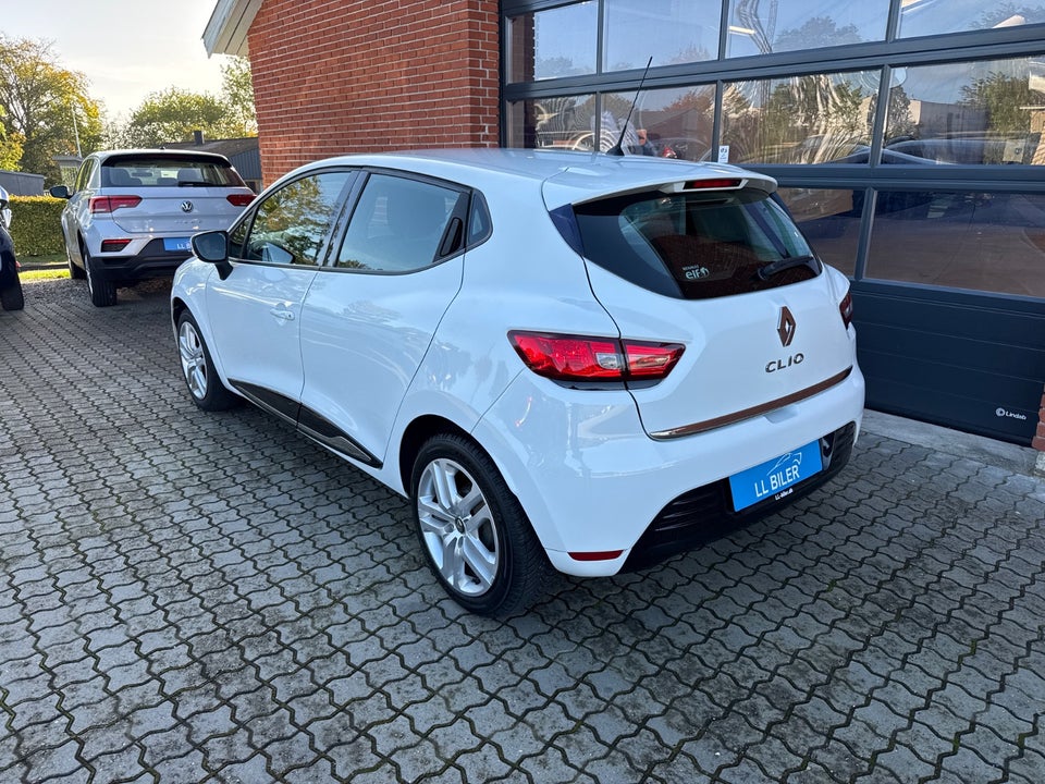 Renault Clio IV 0,9 TCe 90 Zen 5d